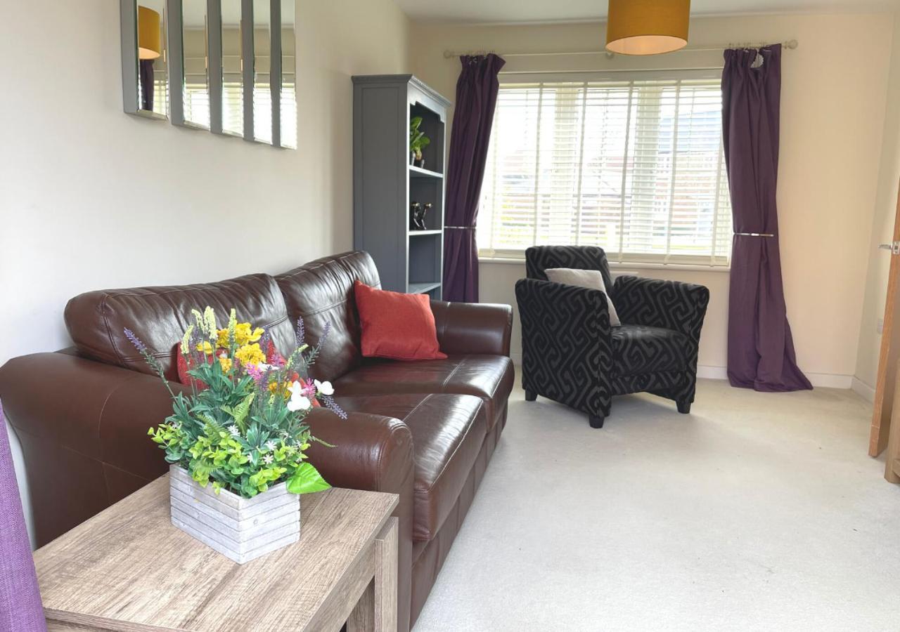 Ashford Holiday Home Sleeps 6 Free Parking Wifi Willesborough Экстерьер фото